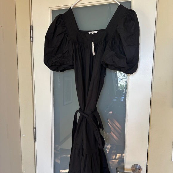 Anthropologie Love the Label Black Poplin Dress with puff sleeves and belt - Picture 5 of 12